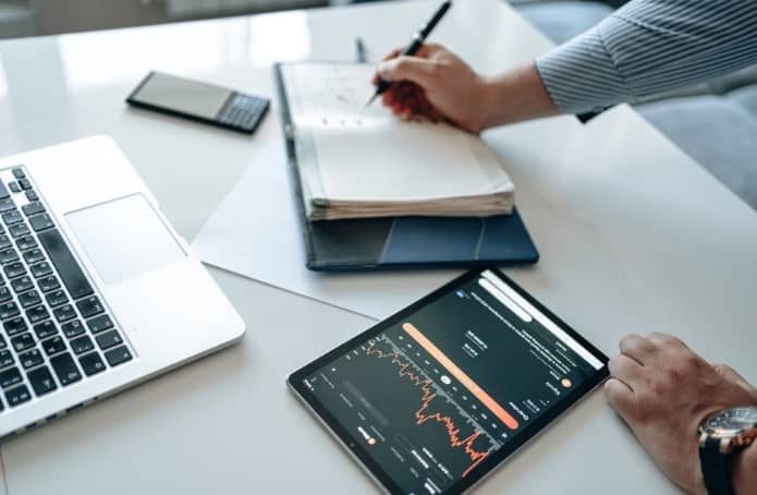 Оптимизация сайтов и вывод ресурсов в топ work-desk-4807263